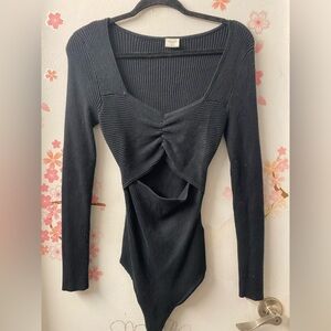 Abercrombie & Fitch Black Ribbed Twist‑Front Bodysuit – M